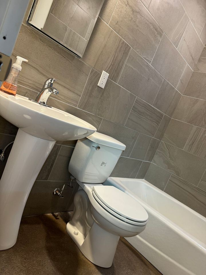 1 Bed / 1 Bath photo 23
